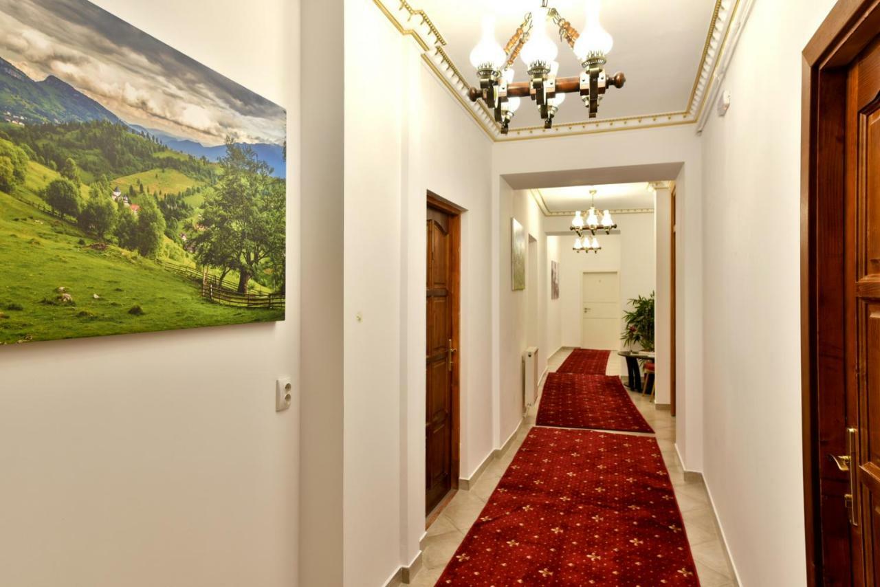 Top Royal Central Braszów Zewnętrze zdjęcie